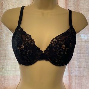 Victoria's Secret Angels Ipex Black Lace Underwire Bra